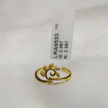 916 Gold Unique Design Hallmark Ring by Zaverat Jewels Hub Pvt. Ltd.