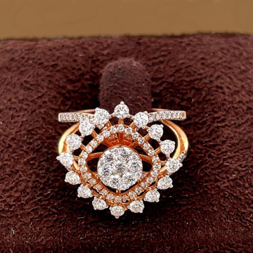 Royal diamond ring