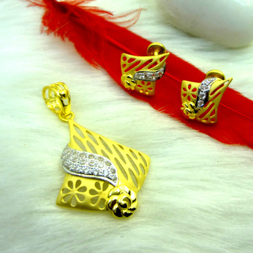 916 gold cz diamond Floral cutting pendant set