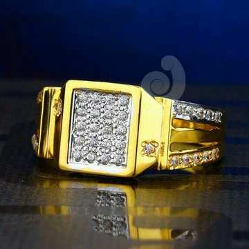 22ct Cz Gold Fancy Gents Ring