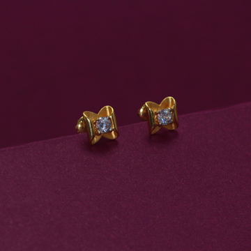 22KT Hallmarked Single Stone Earring by Simandhar Jewellers