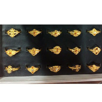 916 Gold Ladies Ring by Samanta Alok Nepal