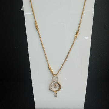 fancy pendant chain by Aaj Gold Palace
