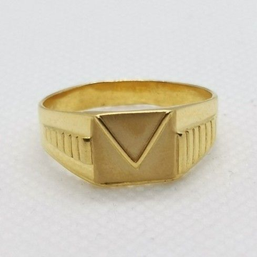 Triangle Ring by 