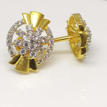 22kt gold everstylish earring  by 