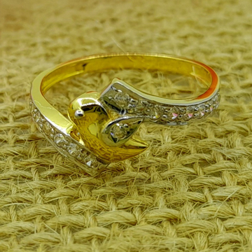 Little lovely sparrow 22 kt gold ladies ring