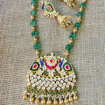 22k gold kundan Peacock design necklace set by Panna Jewellers