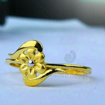 916 Fancy Flower Design Plain Casting Ladies Ring...