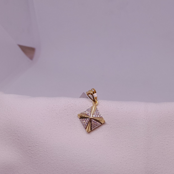 18k gold Square shape pendant by Rangila Jewellers