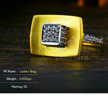 Attractive Gold Cz Fancy Ladies Ring LRG -0305