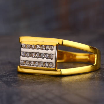 916 CZ  Gold Men's Designer Ring MR585