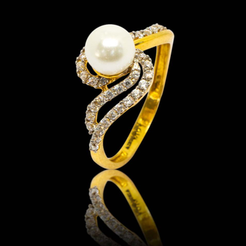22KT Gold Hallmark Designer Ring For Women by S B ZAWERI