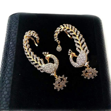 22 Kt 916 Gold  Cz Earrings For Ladies by 