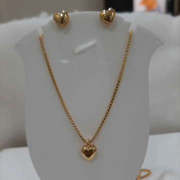 916 gold plain heart shape necklace set by 