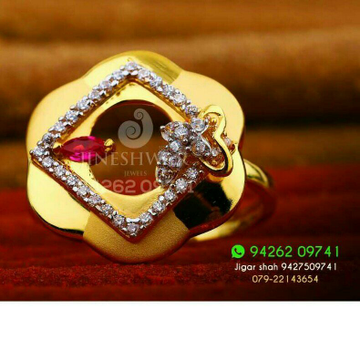 Attractive Gold Cz Fancy Ladies Ring LRG -0267