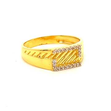 22K Suzy Ring by 