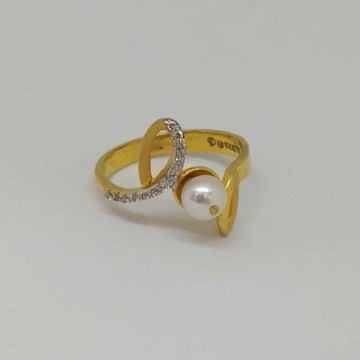 22 kt Gold Ladies Branded Ring by 