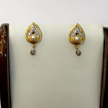 22k casting with wight moti earrings by Shree Godavari Gold Palace