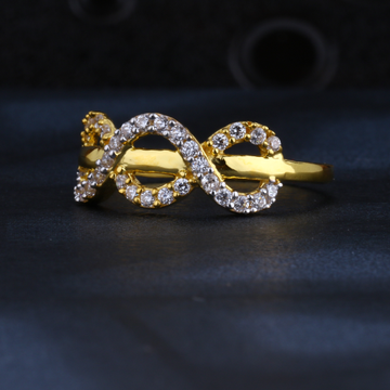 22CT Ladies Gold Fancy CZ Ring LR1328