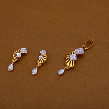 22CT Cz Designer Hallmark Pendant Set FPS194