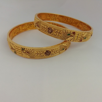 916 gold antique kalkatti bangles by 