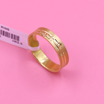 Glamorous Tiered Gold Ring For Men