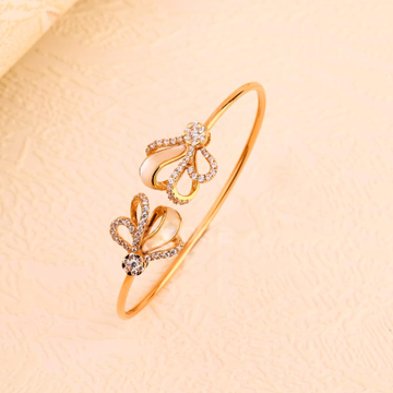 750 Rose Gold Ladies Classic Kada Bracelet RLKB392