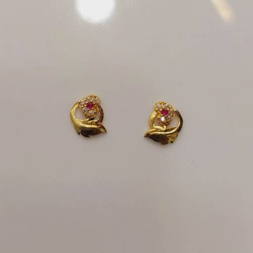 Gold Fine Design Casual Earring by D.M. Jewellers