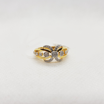 Bow pattern ring by 