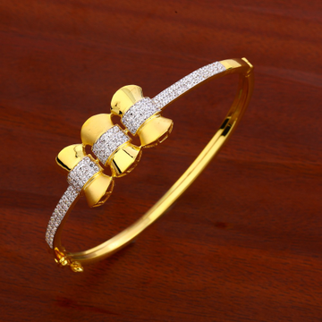 18CT CZ  Ladies Gold Kada Bracelet LKB168