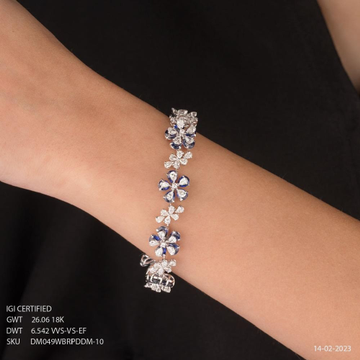 18K Gold Flower Design Blue Color Bracelet