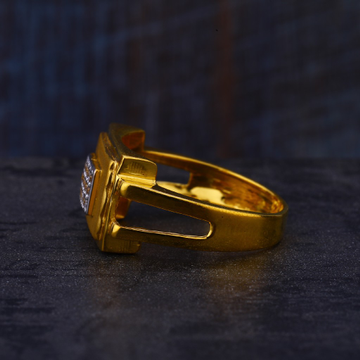 22kt gold designer cz hallmark mens ring mr528