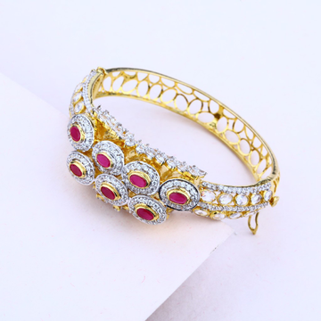 Ladies Gold Italian Kada Bracelet-LIB16