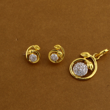 916 Gold Fancy Ladies Pendant Set FPS327