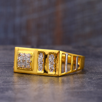 916 Gold  Gorgeous Hallmark CZ Men's  Ring MR734