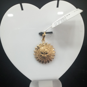 Surya Kiran pendant by Aaj Gold Palace