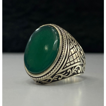 925 Hallmark Silver Antique Green Stone Ring