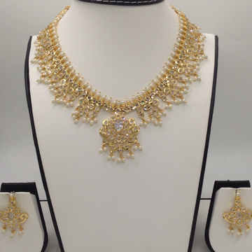 White cz stones and pearls guttapusal necklace set jnc0010