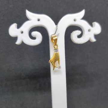 Gold 20c Hand Single Diamond Design Pendant by Ghunghru Jewellers