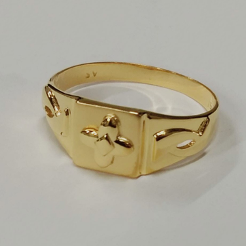 Gold grand gents ring by 