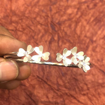 flower Bangle Casting silver by Aaj Gold Palace