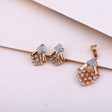 750 Rose Gold Fancy Pendant Set RPS113