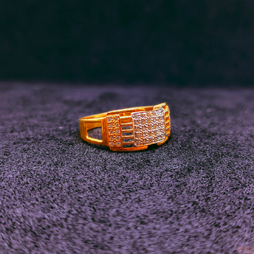 GOLD RING by Ghunghru Jewellers