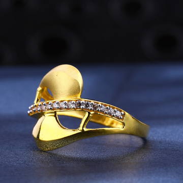 22kt gold  cz diamond exclusive ladies  ring lr594