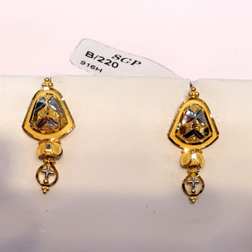 22k gold ladies fancy earrings by Shree Godavari Gold Palace