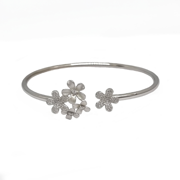 Beautiful Flowers Bracelet In 925 Sterling Silver...
