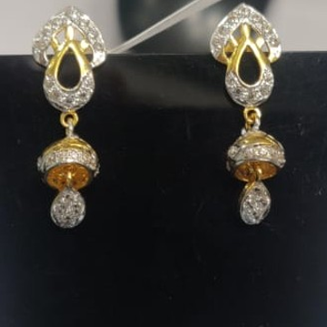 22 kt gold earrings by Aaj Gold Palace