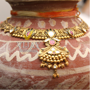 22KT Traditional Kundan Necklace Set by 