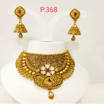 Maharani style traditional choker kundan necklace...