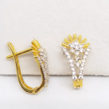 Retailer of 18 kt 750 gold daimond earring type j style bali